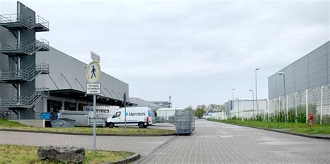 hermes kamp-lintfort|Hermes Verteilzentrum in Kamp.